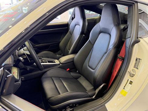 Used 2025 Porsche 911 Turbo S AWD/4WD image 43