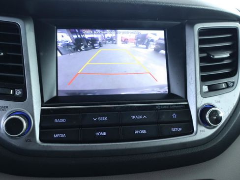 Used 2018 Hyundai Tucson SEL image 25