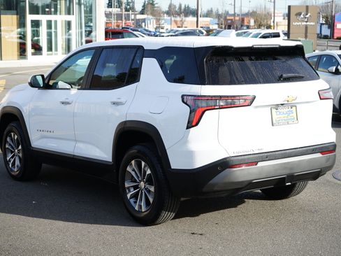 Used 2025 Chevrolet Equinox LT image 6