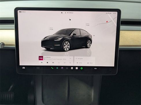 Used 2023 Tesla Model Y Long Range image 9