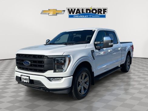 Used 2021 Ford F150 Lariat w/ Equipment Group 502A High image 3