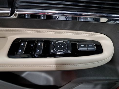 Used 2022 Lincoln Corsair Reserve w/ Equipment Group 201A image 29