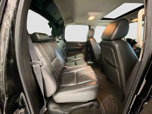 Used 2008 Chevrolet Avalanche LTZ w/ LTZ Preferred Equipment Group image 22