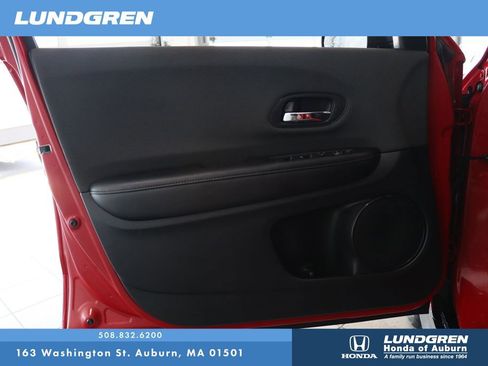 Used 2019 Honda HR-V Sport image 9