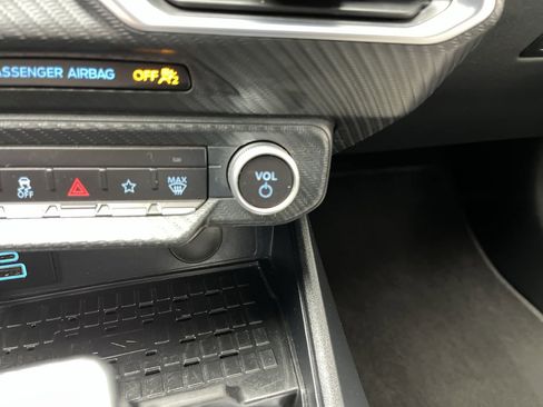 Used 2024 Ford Mustang Premium image 17