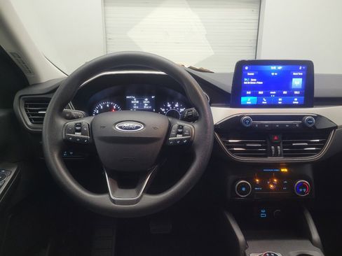 Used 2021 Ford Escape SE FWD image 22