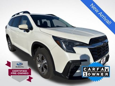 Used 2025 Subaru Ascent Premium image 1