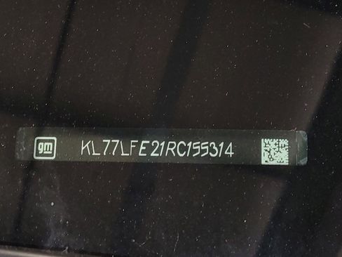 Used 2024 Chevrolet Trax LS FWD image 33