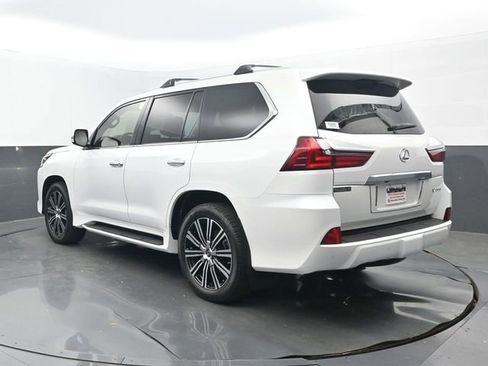 Used 2021 Lexus LX 570 4WD w/ Luxury Package image 3