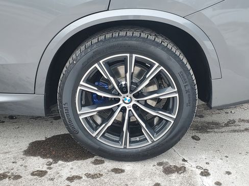 Certified 2024 BMW X5 xDrive40i w/ M Sport Package image 29