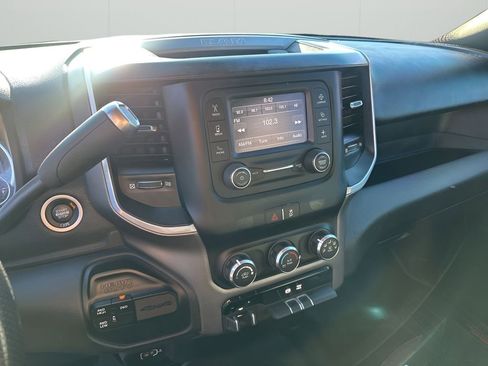 Used 2021 RAM 2500 Big Horn image 33