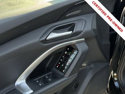 Used 2025 Audi Q5 Premium Plus w/ Premium Plus image 18