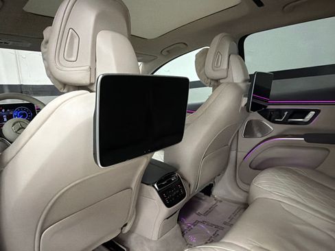 Used 2023 Mercedes-Benz EQS 450+ SUV w/ Exclusive Trim Package image 36