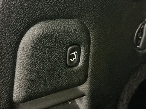 Used 2021 Jeep Grand Cherokee Limited w/ Quick Order Package 28K 80th image 32