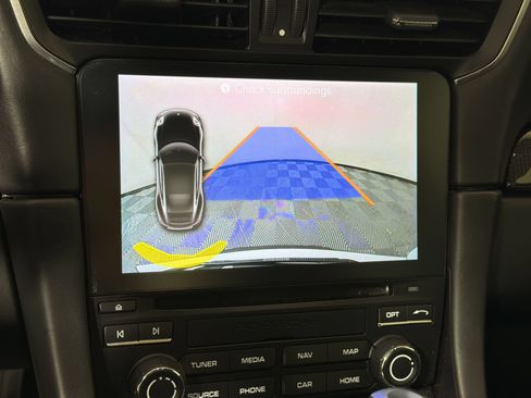 Certified 2019 Porsche 911 Carrera 4S AWD/4WD image 21