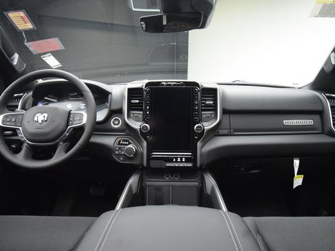 New 2026 RAM 1500 Big Horn AWD/4WD image 40
