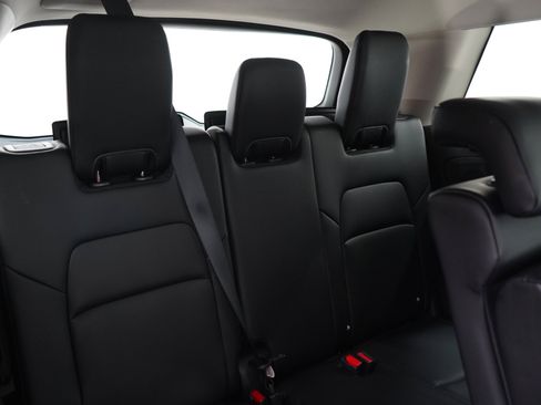 Used 2025 Nissan Pathfinder Platinum w/ Cargo Package AWD/4WD image 13