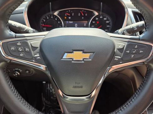 Certified 2021 Chevrolet Equinox LT image 34