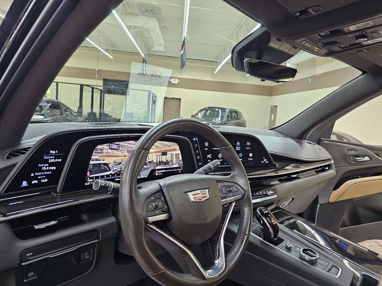 Used 2021 Cadillac Escalade Premium Luxury RWD image 20