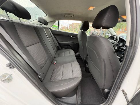 Used 2022 Kia Rio S FWD image 12