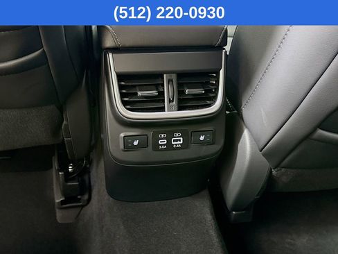 Certified 2025 Subaru Outback Limited image 31