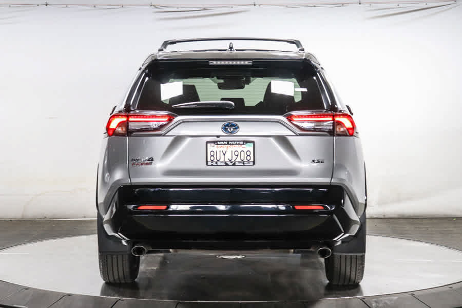 Used 2021 Toyota RAV4 XSE w/ Weather Package AWD/4WD image 5