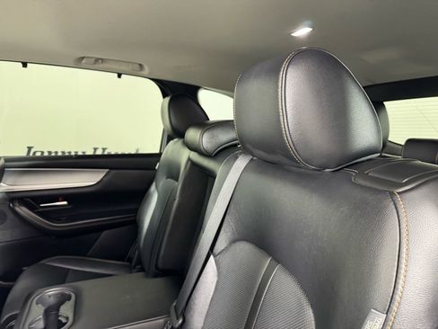 Used 2024 MAZDA CX-90 3.3 Turbo w/ Preferred Package image 25