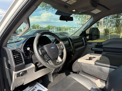 Used 2019 Ford F250 XLT image 14