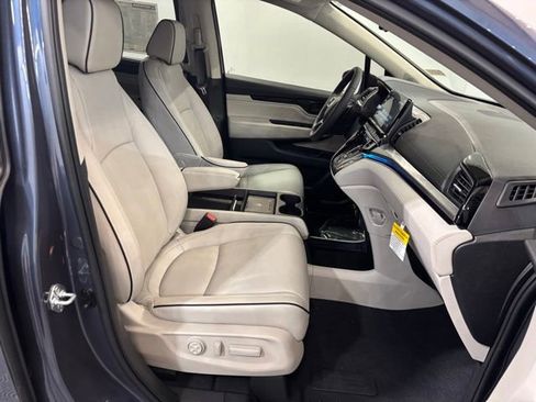 New 2026 Honda Odyssey Touring image 37