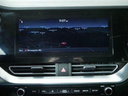 Used 2022 Kia Niro EX Premium FWD image 29