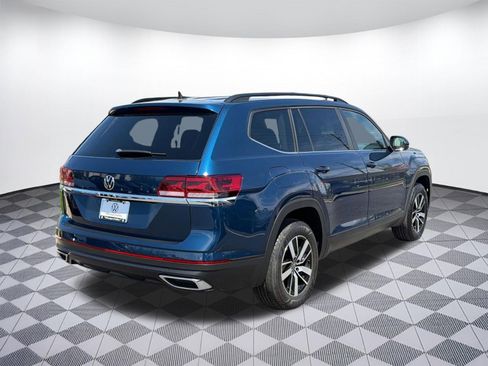 Certified 2022 Volkswagen Atlas SE image 9