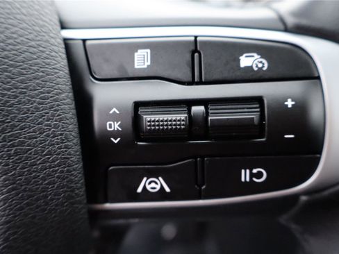 Certified 2023 Kia Sportage X-Line w/ X-Line Premium Package image 17