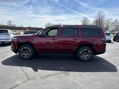 New 2026 Jeep Grand Wagoneer 4WD image 3