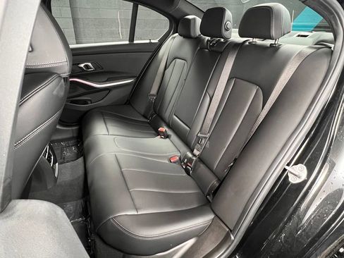 Used 2025 BMW 330i Sedan w/ M Sport Package RWD image 16