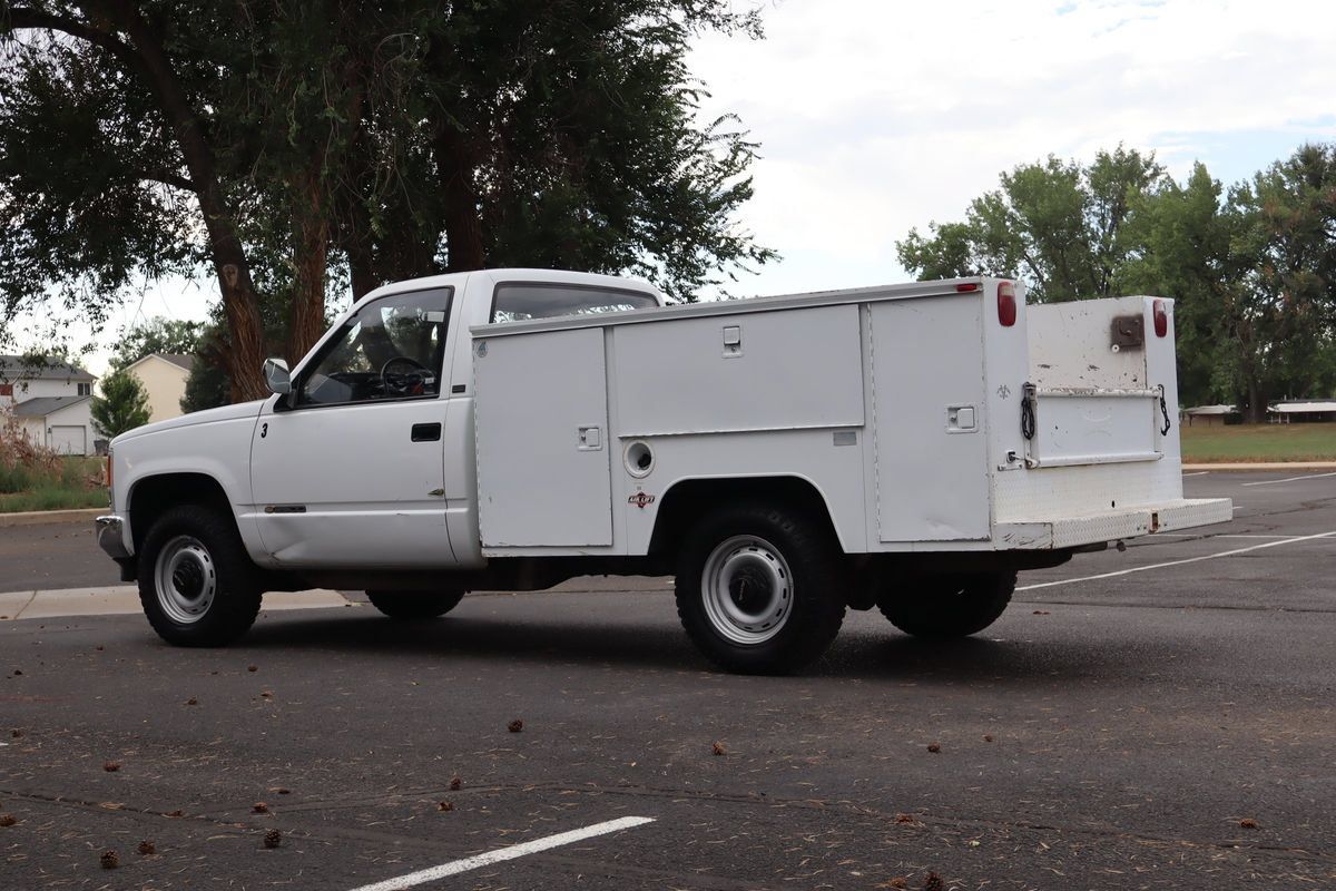 Used 1988 Chevrolet Silverado 2500 4x4 Regular Cab image 7