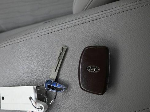 Used 2016 Hyundai Sonata SE FWD image 26