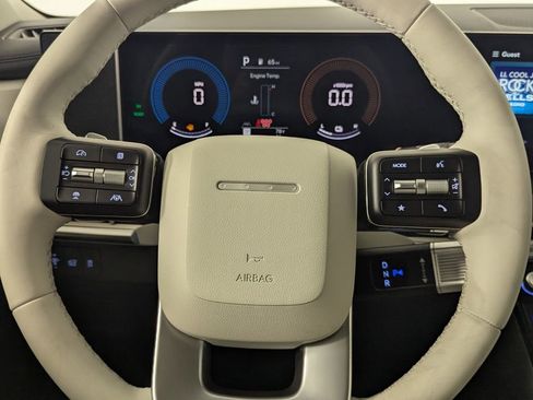 New 2026 Hyundai Santa Fe SE FWD image 16