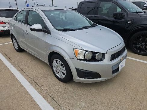 Used 2013 Chevrolet Sonic LT FWD image 2
