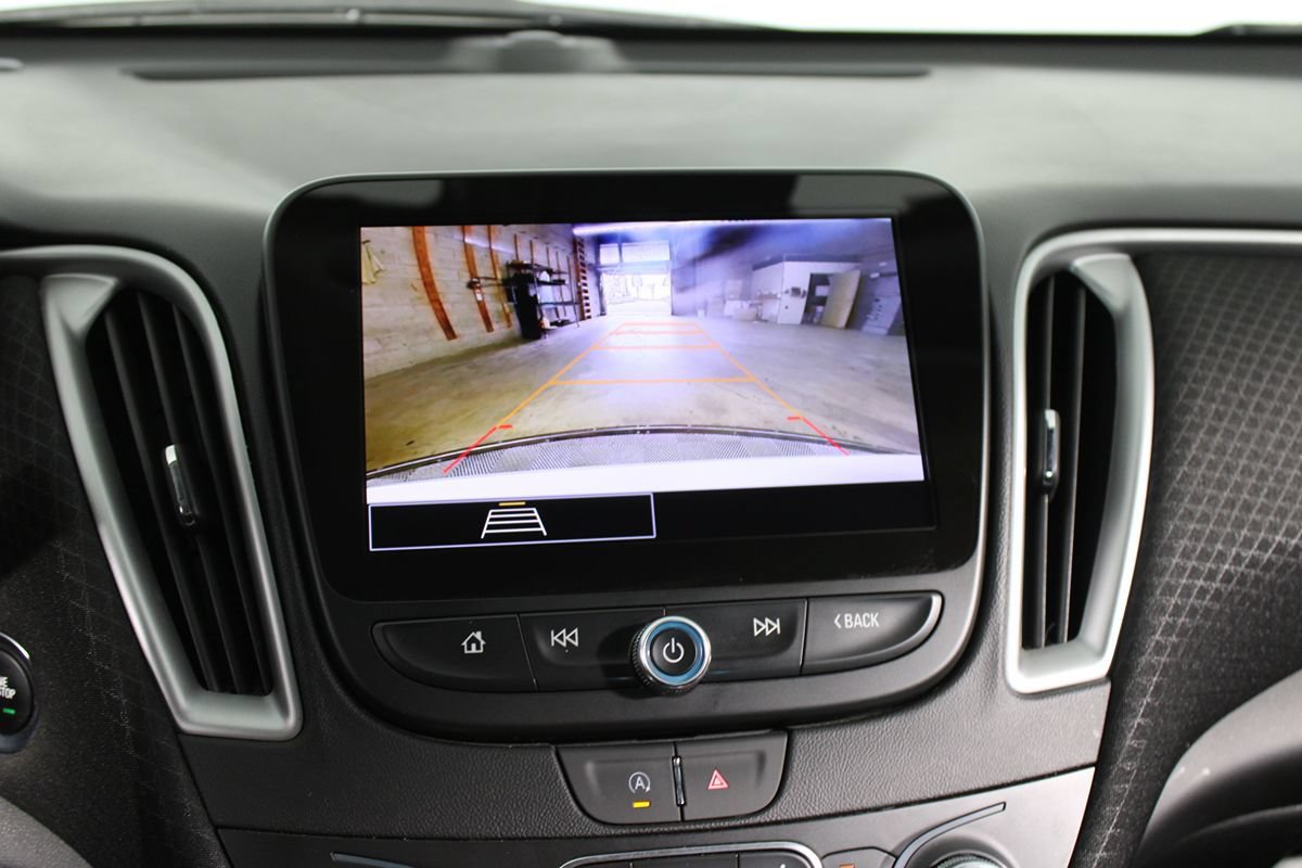 Used 2024 Chevrolet Malibu LT FWD image 21
