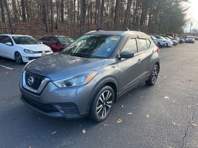 Used 2019 Nissan Kicks SV w/ Exterior Package