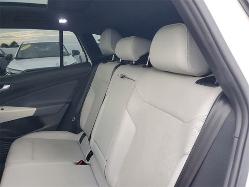 Used 2021 Volkswagen ID.4 1st Edition image 13