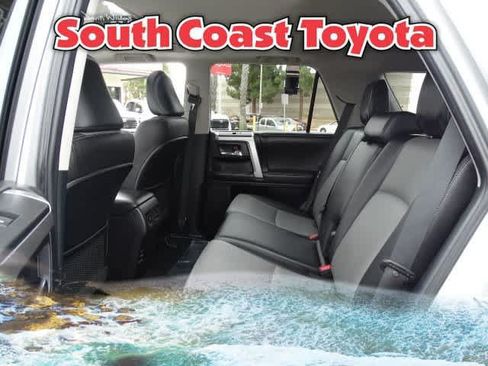 Used 2016 Toyota 4Runner SR5 Premium AWD/4WD image 22