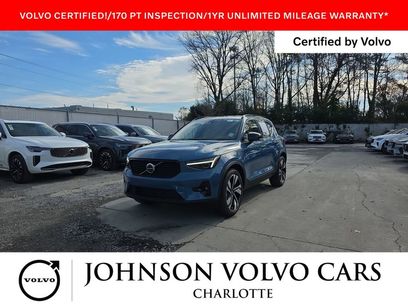 Certified 2025 Volvo XC40 B5 Ultra w/ Climate Package