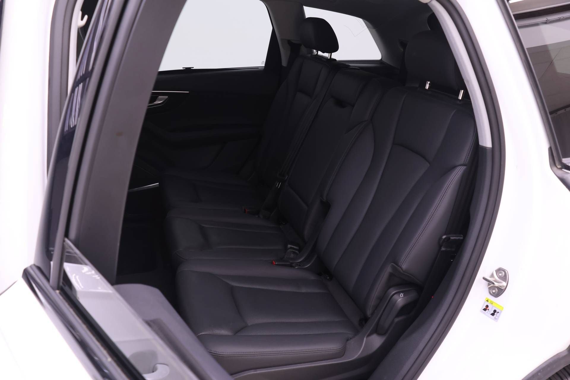 Certified 2023 Audi Q7 2.0T Premium w/ Premium Plus Package AWD/4WD image 14