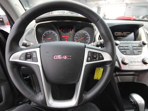 Used 2015 GMC Terrain SLT w/ Open Road Package AWD/4WD image 16