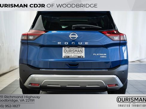 Used 2023 Nissan Rogue Platinum AWD/4WD image 6