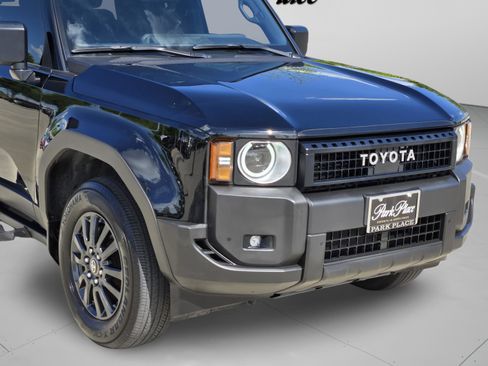 Used 2024 Toyota Land Cruiser 1958 image 33