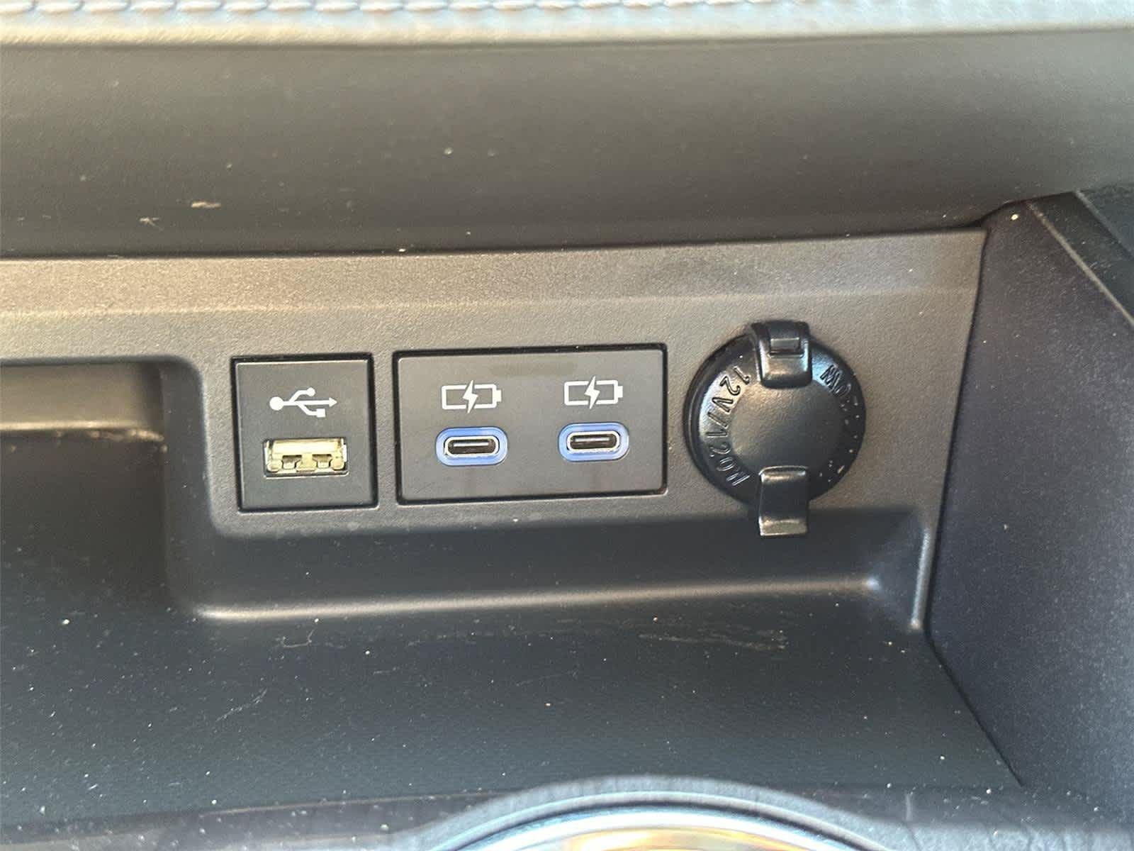 Used 2022 Toyota Highlander Platinum FWD image 37