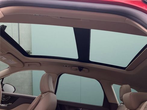 Used 2022 Lincoln Corsair Reserve w/ Elements Package image 25