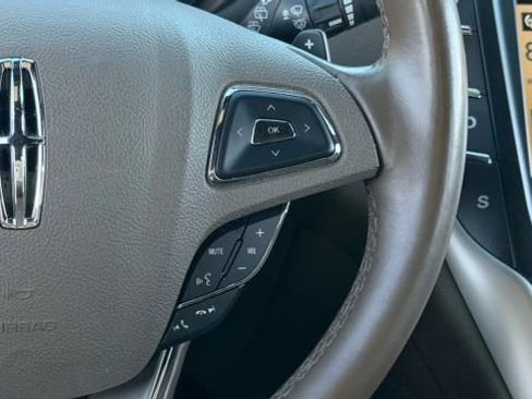 Used 2017 Lincoln MKC Reserve w/ Lincoln MKC Climate Package image 32